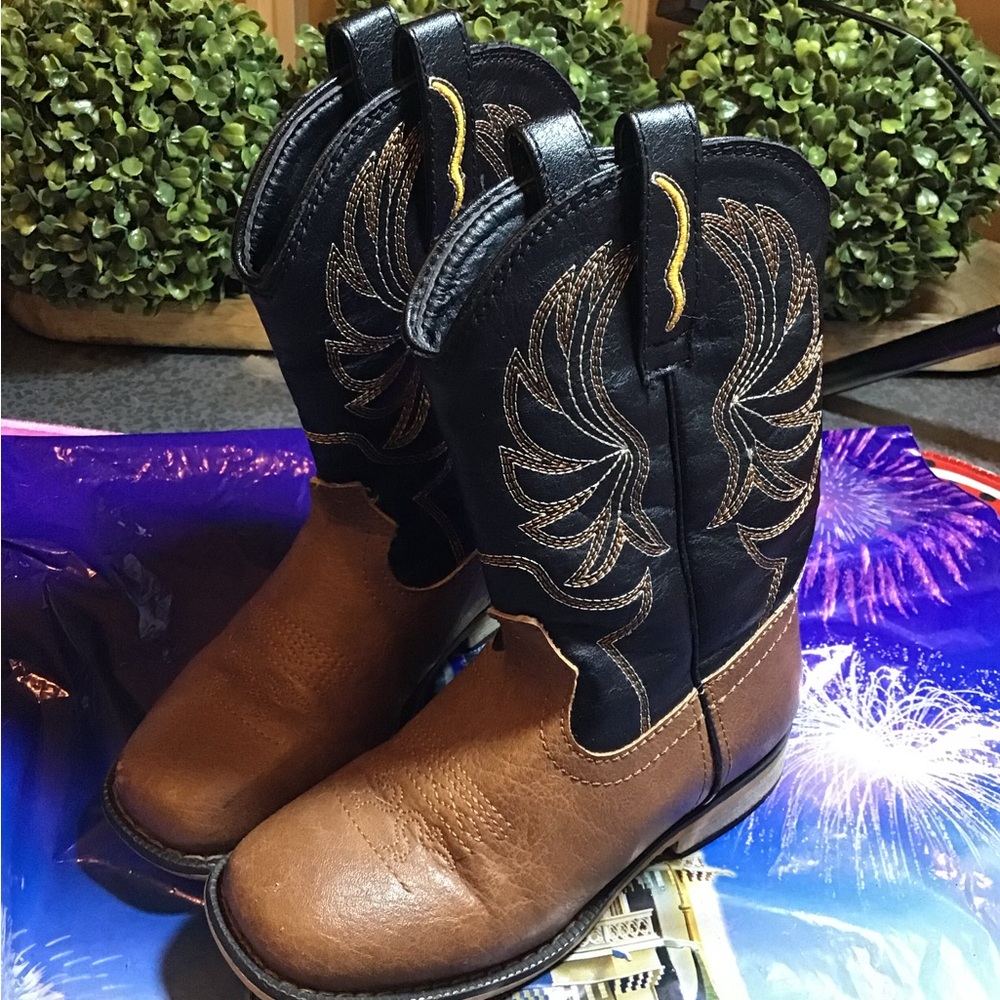 Rollda children’s cowboy boots size 11t-preowned